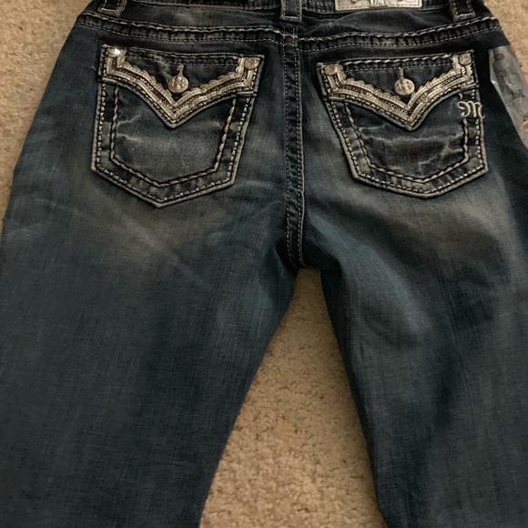 NWT size 26 easy straight Miss Me jeans - Picture 3 of 3